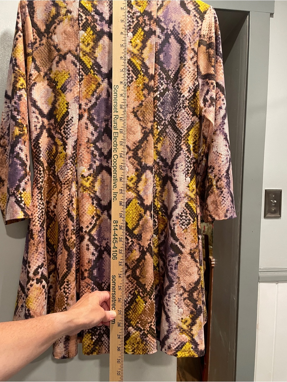 Attitudes by Renee Pink, Yellow & Purple Snake-Print Tunic size S - Picture 9 of 9